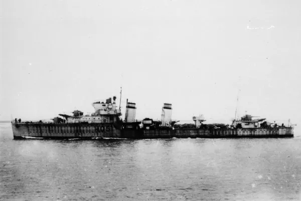 HMS Greyhound (H05)