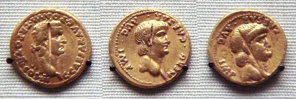 Economy of ancient Tamil country