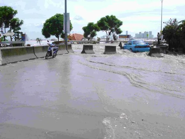 Effect of the 2004 Indian Ocean earthquake on Malaysia