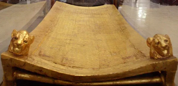 Exhibitions of artifacts from the tomb of Tutankhamun