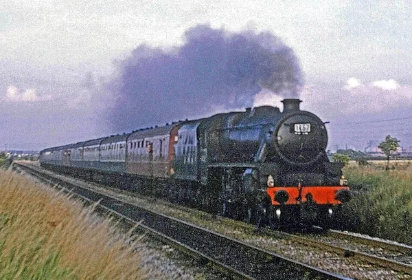 Fifteen Guinea Special