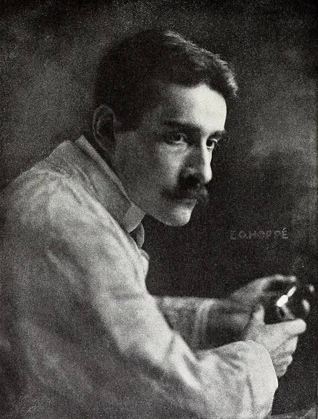 E. O. Hoppé