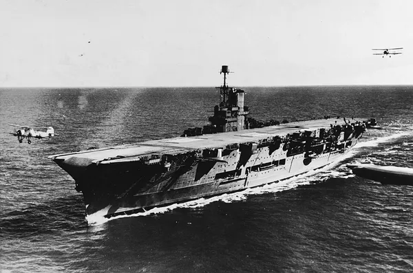 HMS Ark Royal (91)