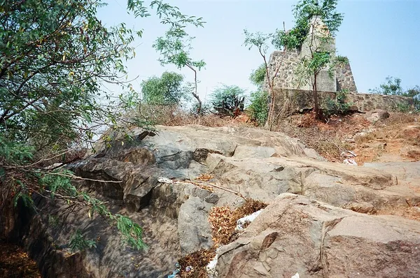 Charnockite, St. Thomas Mount
