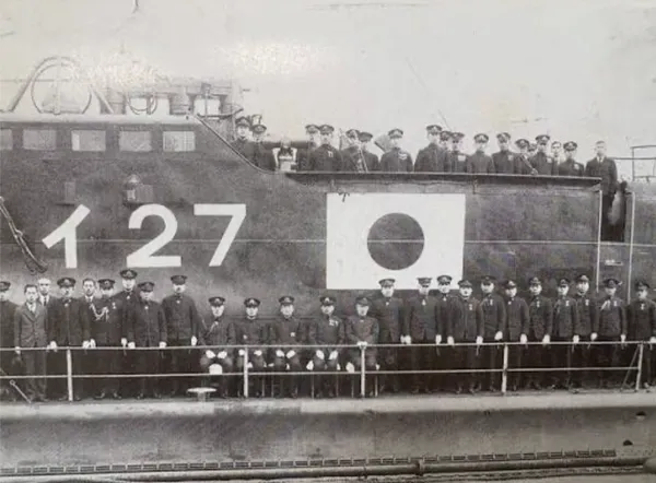 Japanese submarine I-27