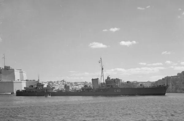 HMS Lively (G40)