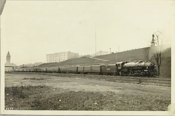 Chicago and North Western E-2 class