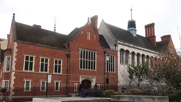 Crosby Hall, London
