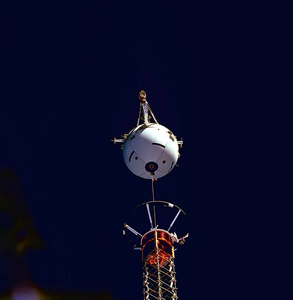 Electrodynamic tether