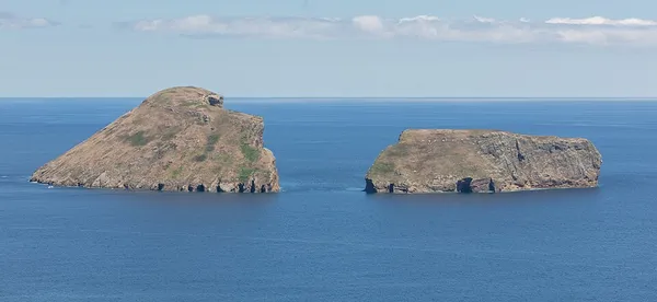 Cabras Islets
