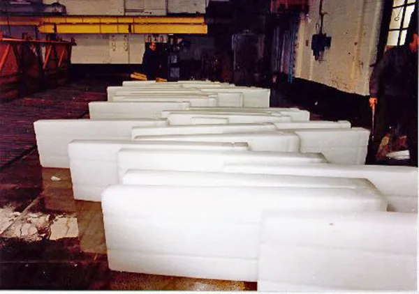 Icemaker