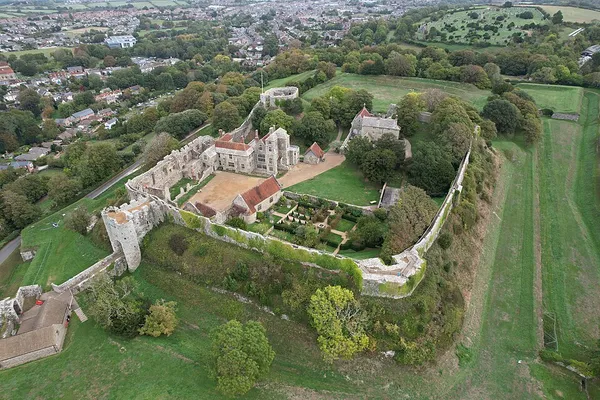 Carisbrooke Castle