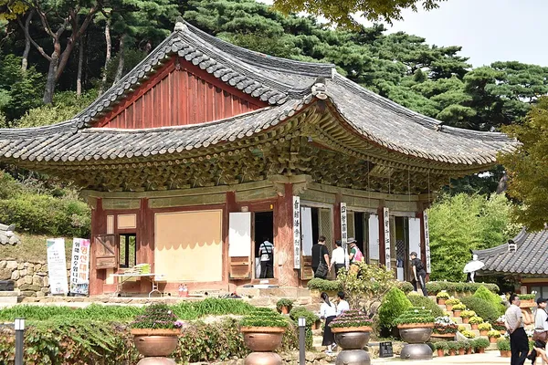 Buddhist temples in Korea