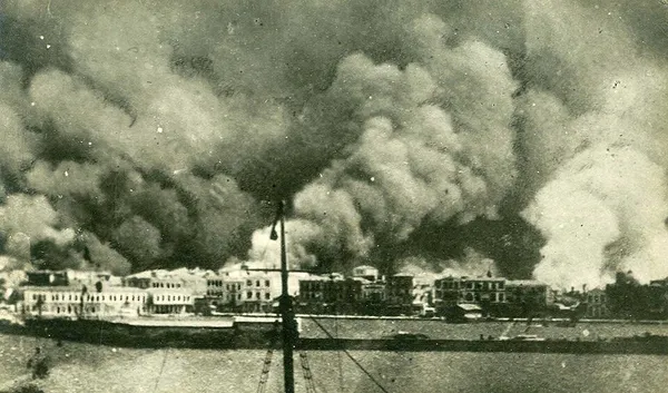 1922