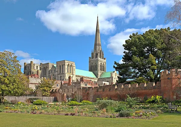 List of current places of worship in Chichester District