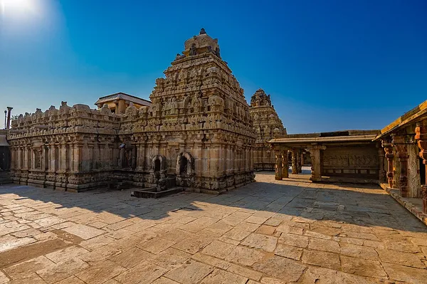 Bhoganandishwara Temple