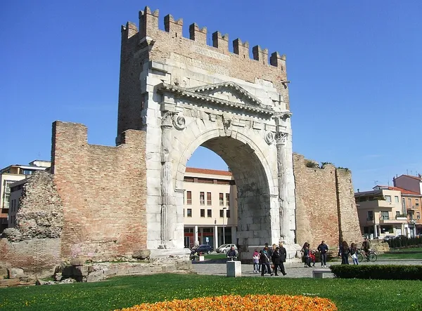 Arch of Augustus (Rimini)