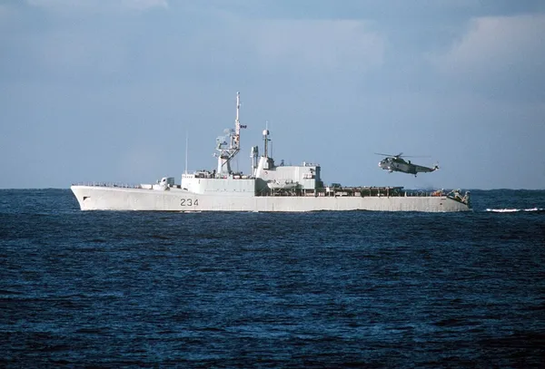 HMCS Assiniboine (DDH 234)