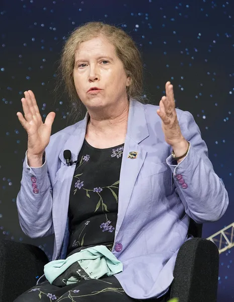 Bonnie Buratti