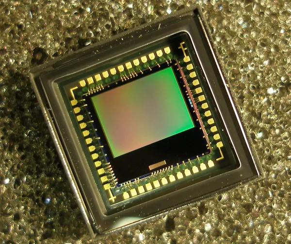 Active-pixel sensor