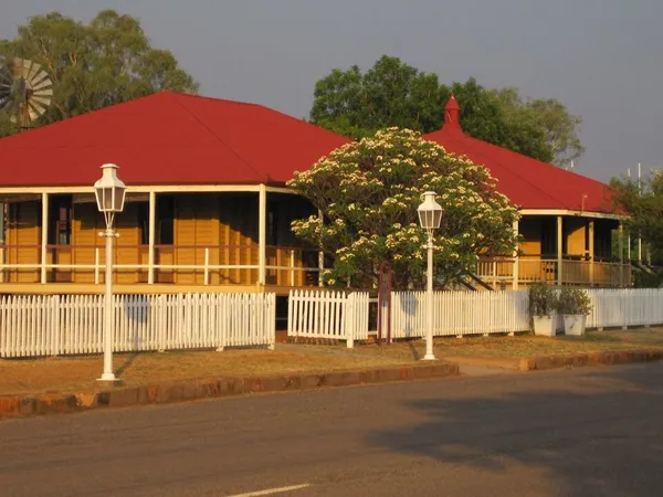 Croydon Police Station