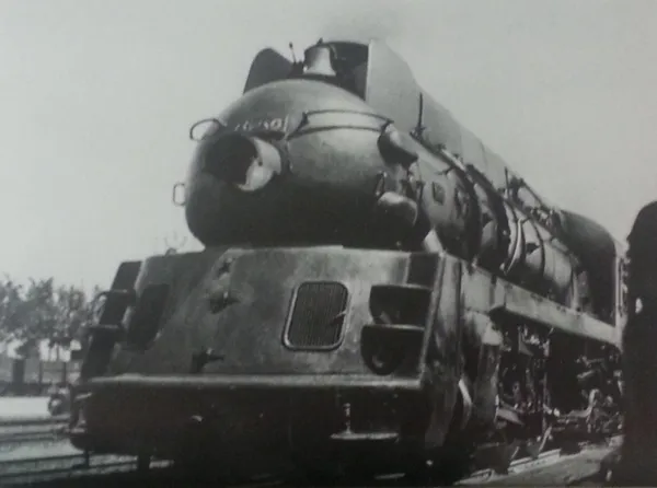 China Railways SL8