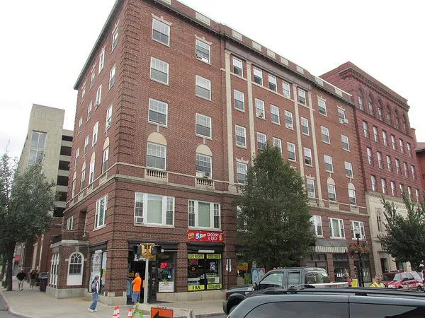 Burritt Hotel