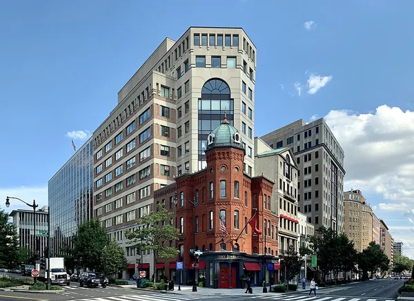 Demonet Building