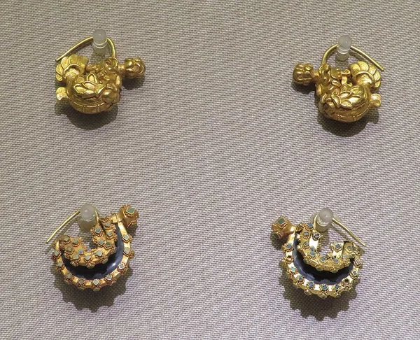 Fashion in the Liao dynasty