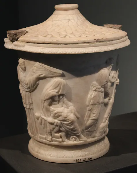 Lovatelli urn