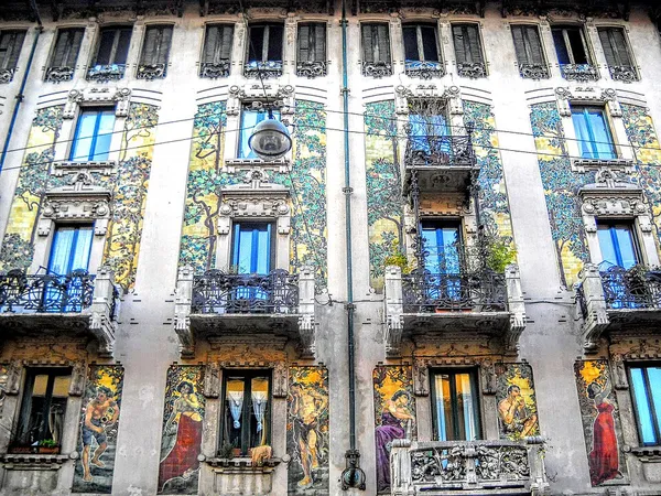 Art Nouveau in Milan