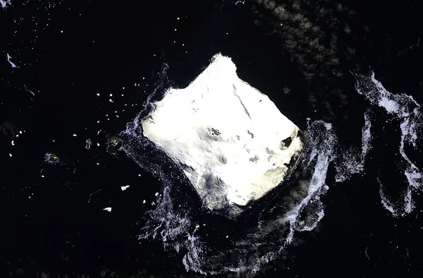 Bristol Island