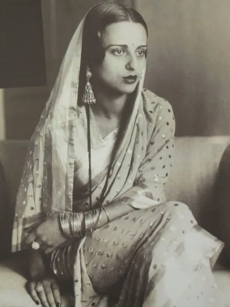 Amrita Sher-Gil's paintings at Lahore (1937)