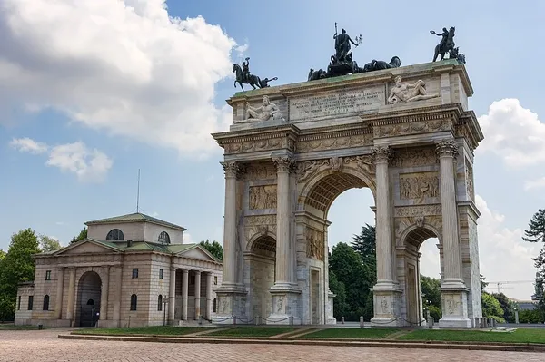 History of architecture and art in Milan