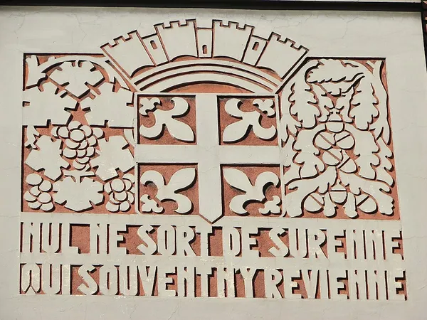 History of Suresnes