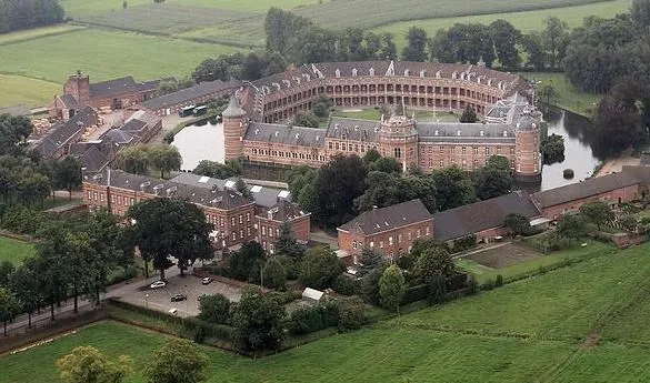 Hoogstraten Castle