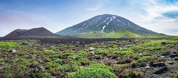 Alaid volcano