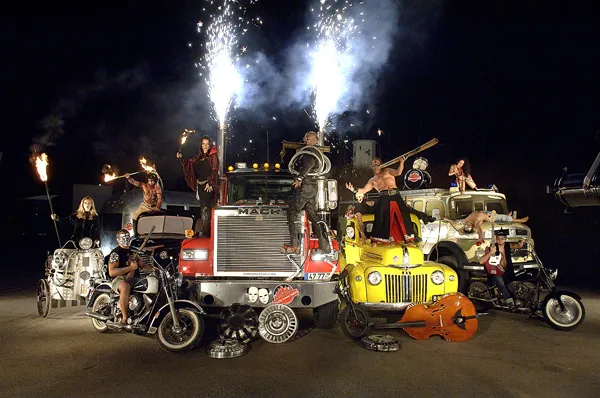 Custom Circus