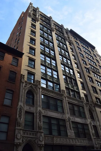 Colony Arcade Building