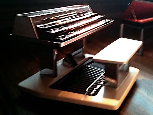 Electric organ